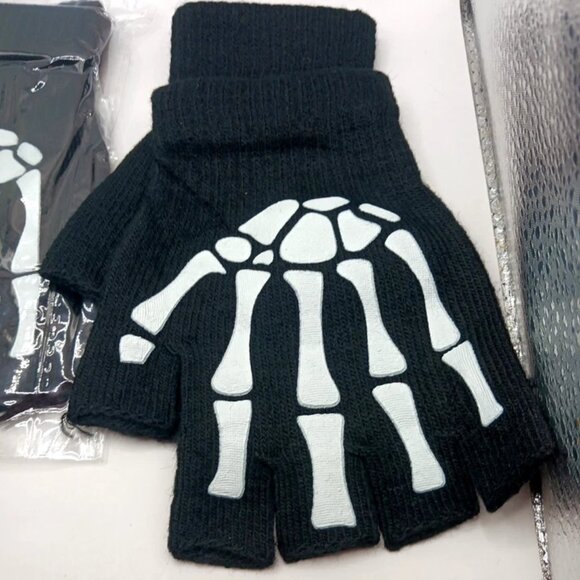 Lot Of 2 Fingerless Gloves Faux Leather Studded + Skelton Print-Black-Unisex - Picture 3 of 10